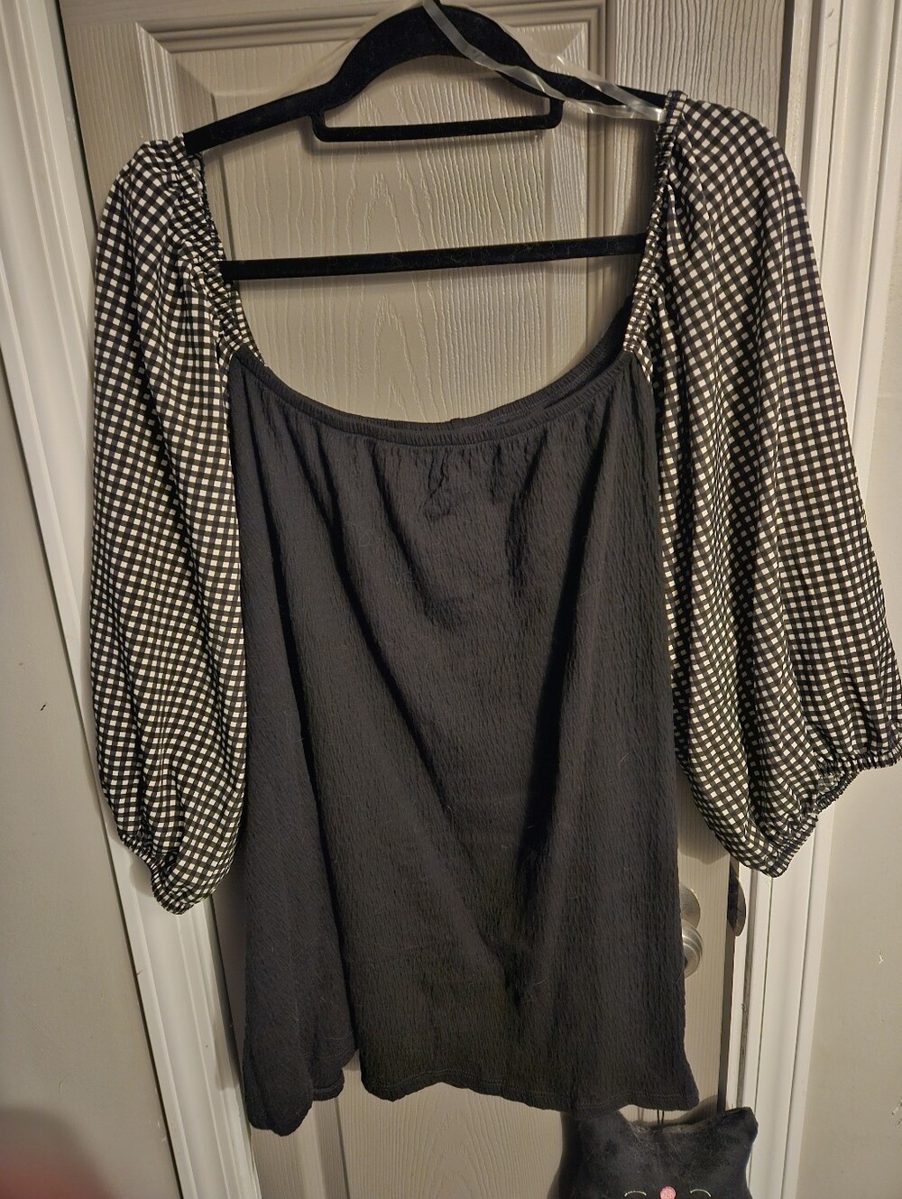 SALE ** BRAND NEW ** Black Top with Black-and-White Gingham Puff Sleeves